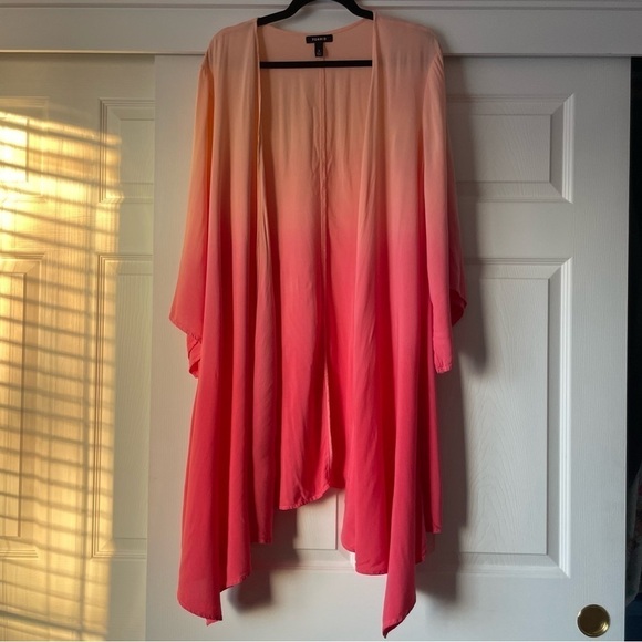 TORRID DRAPE FRONT KIMONO - CHIFFON DIP DYE CORAL - Picture 7 of 13